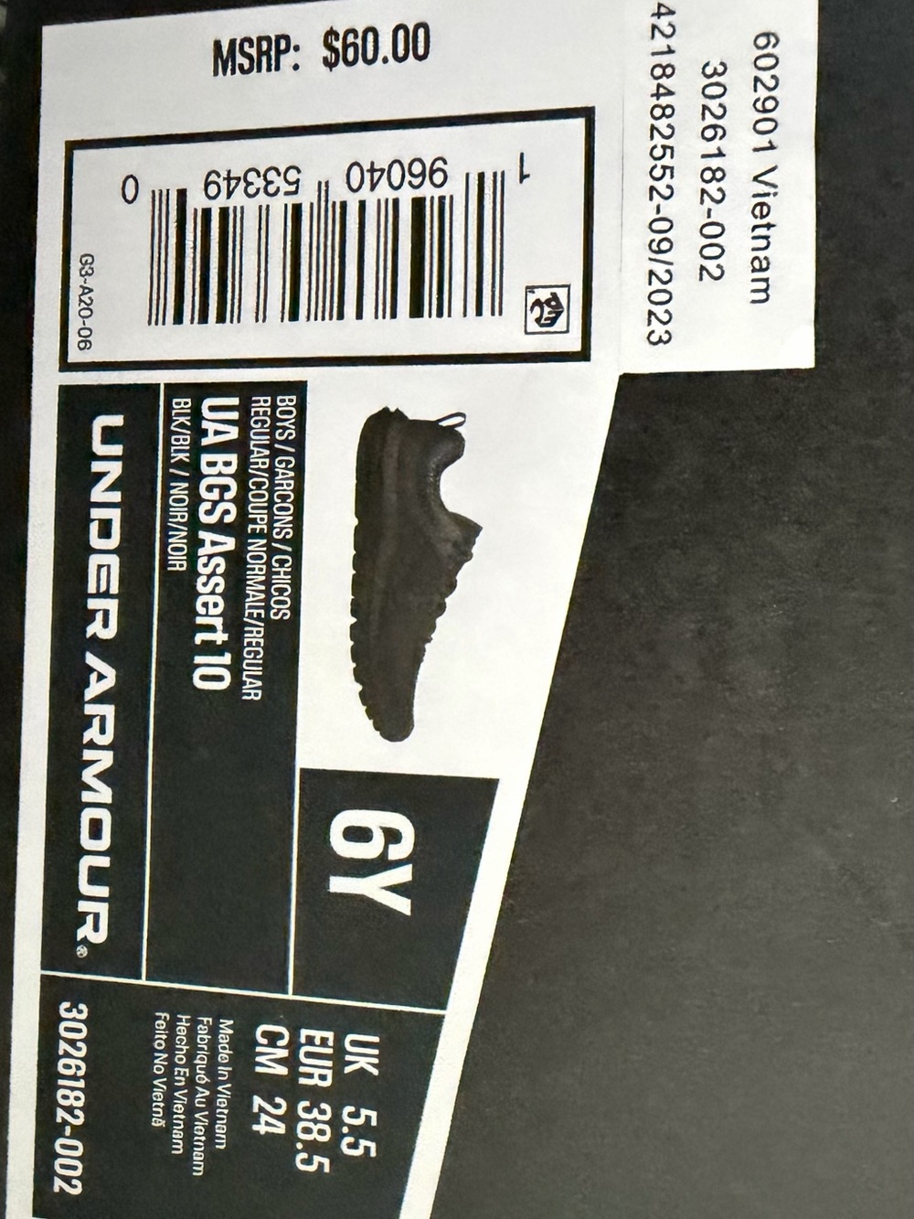 Under Armour Kids Black Sneakers UA BGS Assert 10 (NIB)